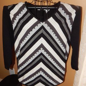 Ladies embellished Alfred Dunner Sweater - Size L